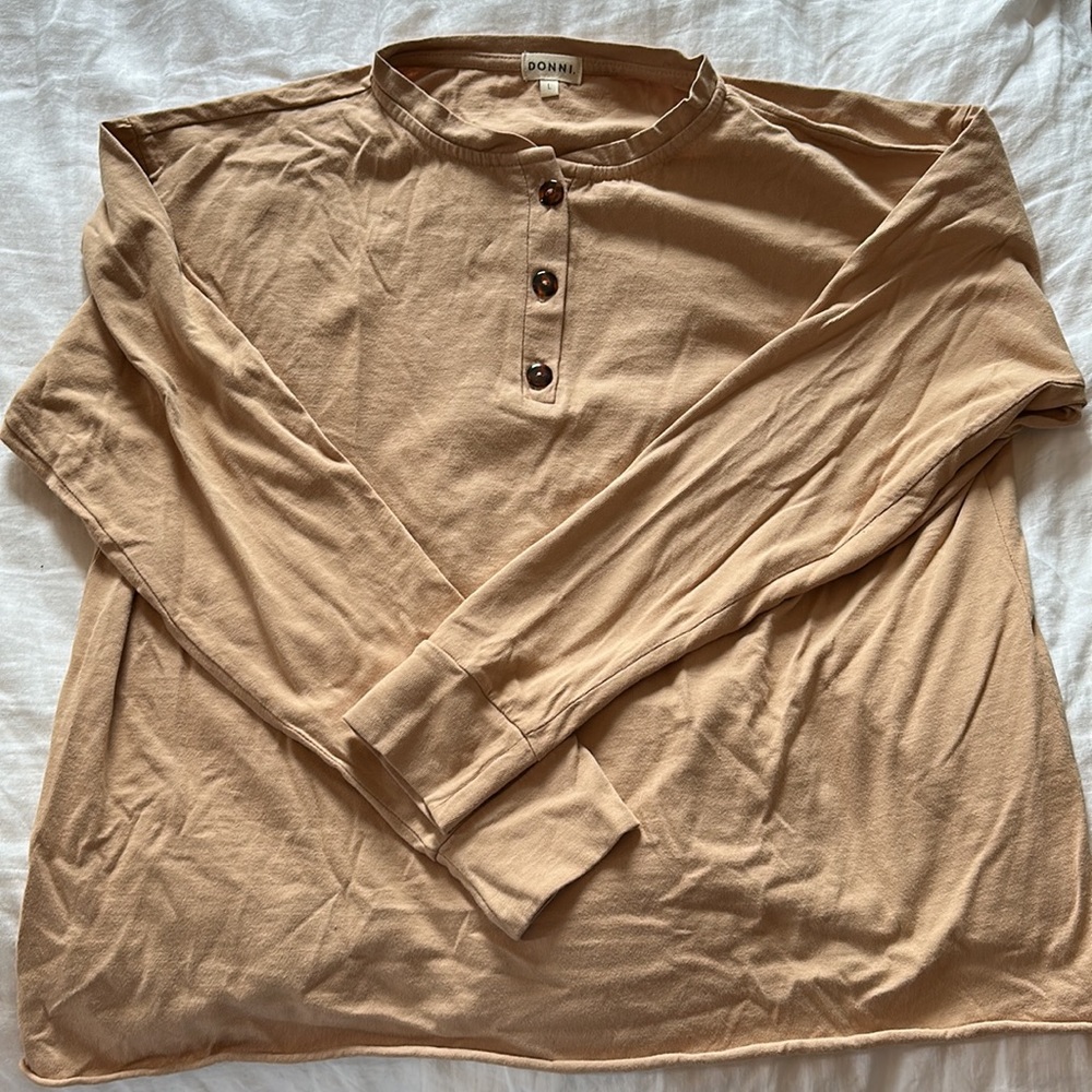 DONNI. long sleeved henley - L